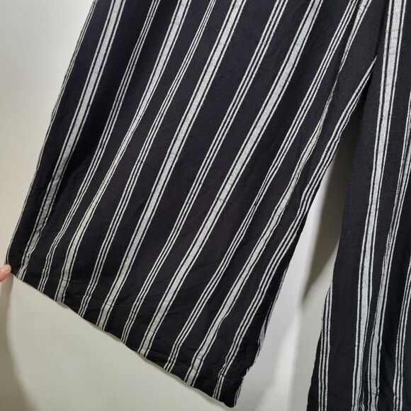 GAP Black Sleeveless Wide-Leg Jumpsuit Size S Cropped Drawstring Waist Striped - Picture 8 of 9
